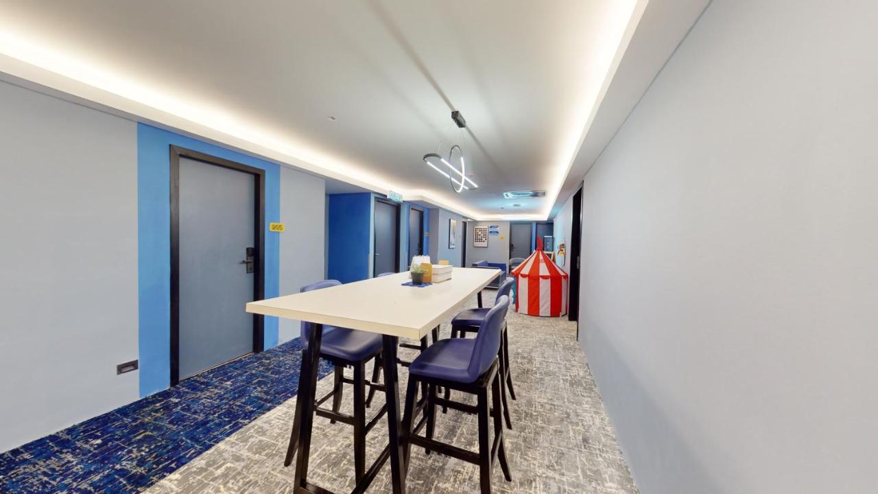 Blue Lagoon At Bandar Sunway Petaling Jaya Exterior photo