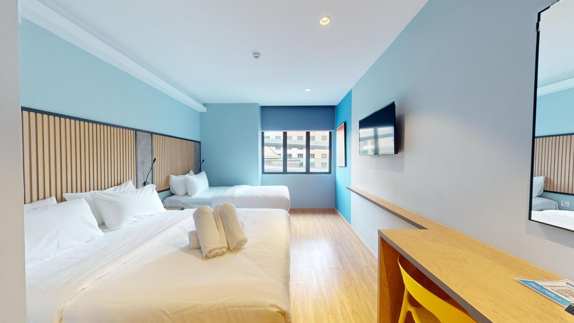 Blue Lagoon At Bandar Sunway Petaling Jaya Exterior photo