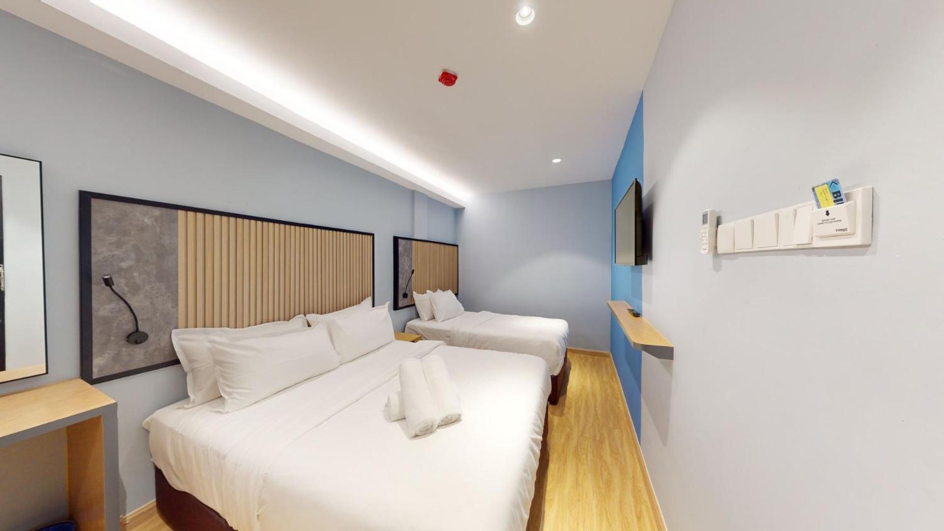 Blue Lagoon At Bandar Sunway Petaling Jaya Exterior photo